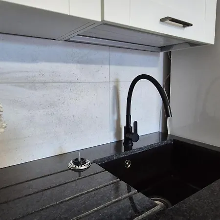 Malinowe Wzgorze Apartment *